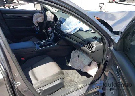 2020 Honda Accord Lx z USA, uszkodzony, nr VIN 1HGCV1F13LA137339